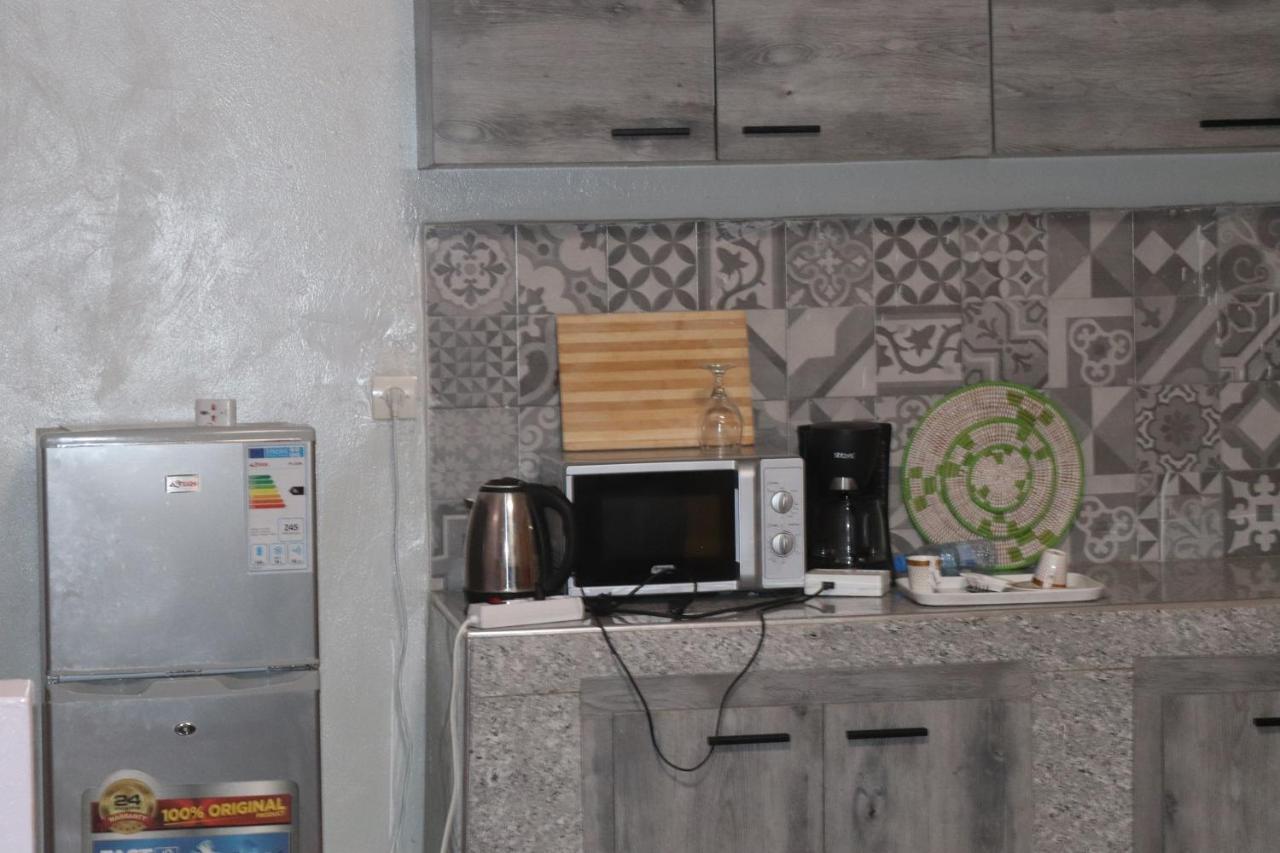Residences Primis Thies - Appartements Et Chambres Esterno foto