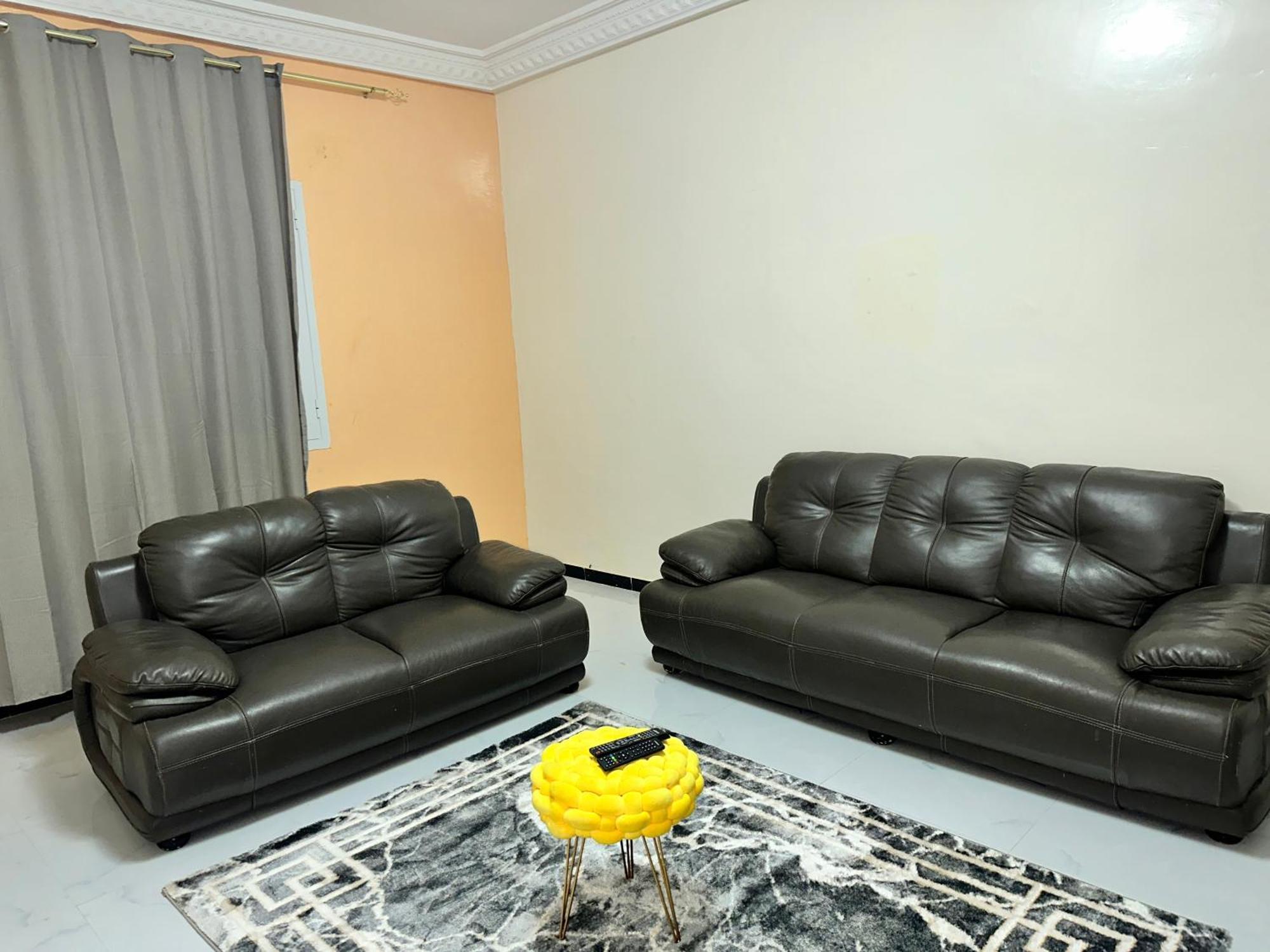 Residences Primis Thies - Appartements Et Chambres Esterno foto