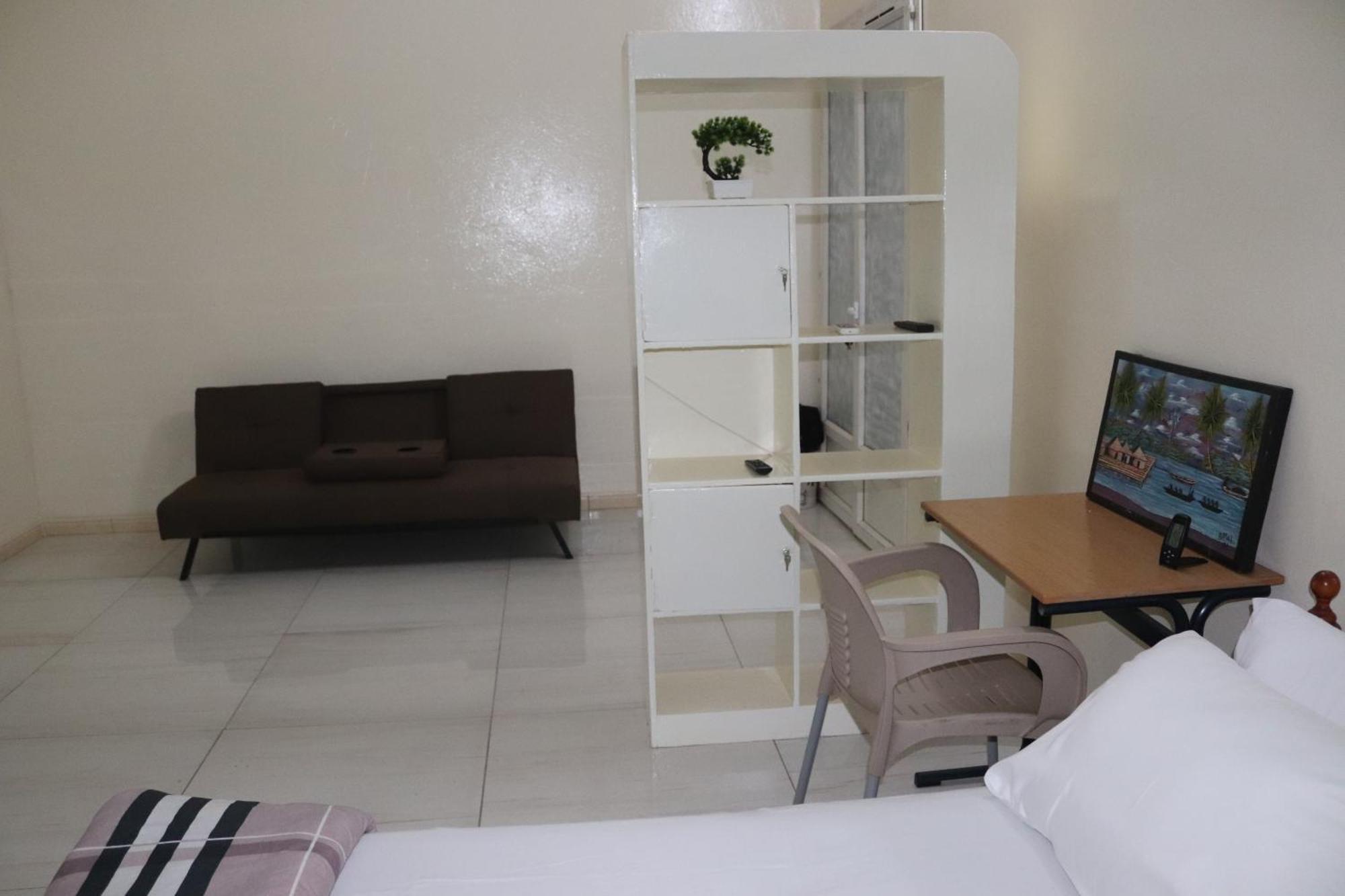 Residences Primis Thies - Appartements Et Chambres Esterno foto